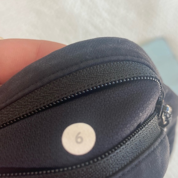 Lululemon Speed Shorts - Picture 3 of 3